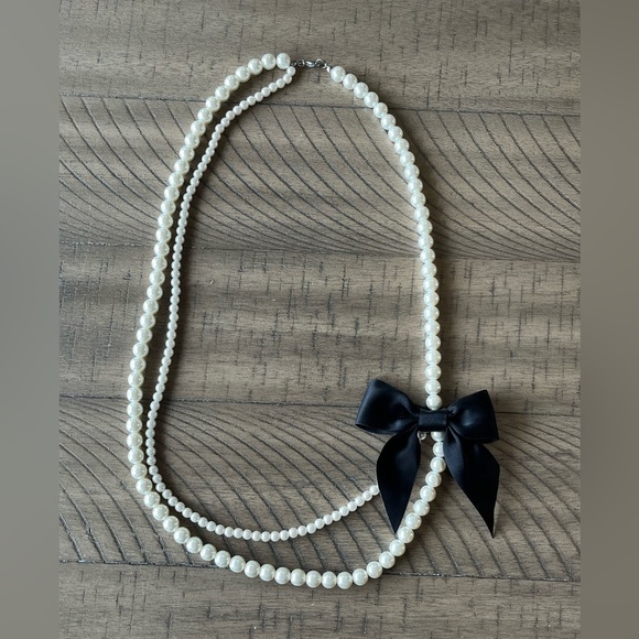 Jewelry - Long Pearl Necklace with Black Bow